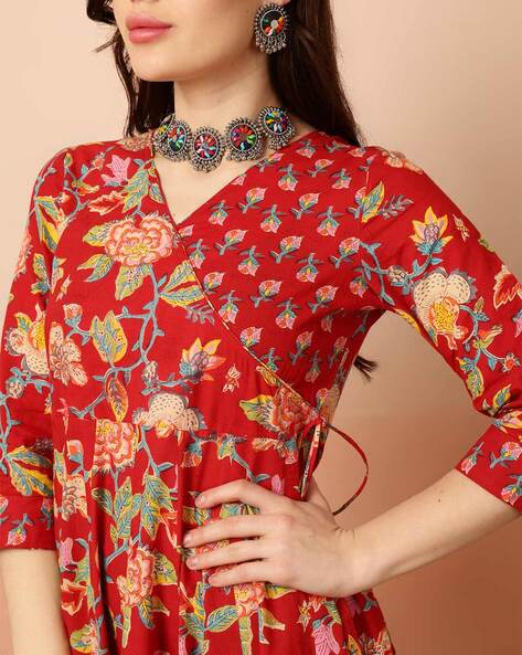 473wx593h 467318430 red model7